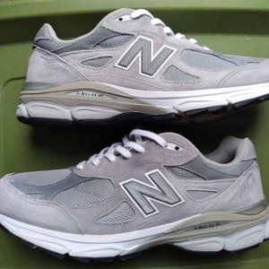 New Balance W990GL3 Mens 10/Womens 11.5